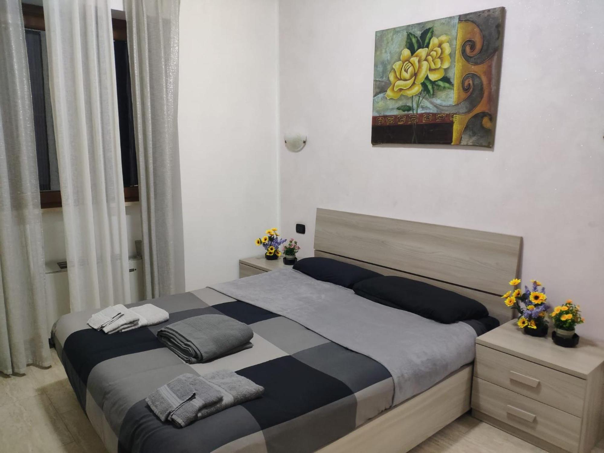 Deluxe - Close To Metro C Torrenova Station Homestay Rome
