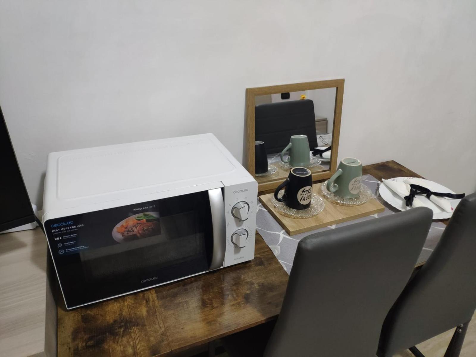 Homestay Deluxe - Close To Metro C Torrenova Station